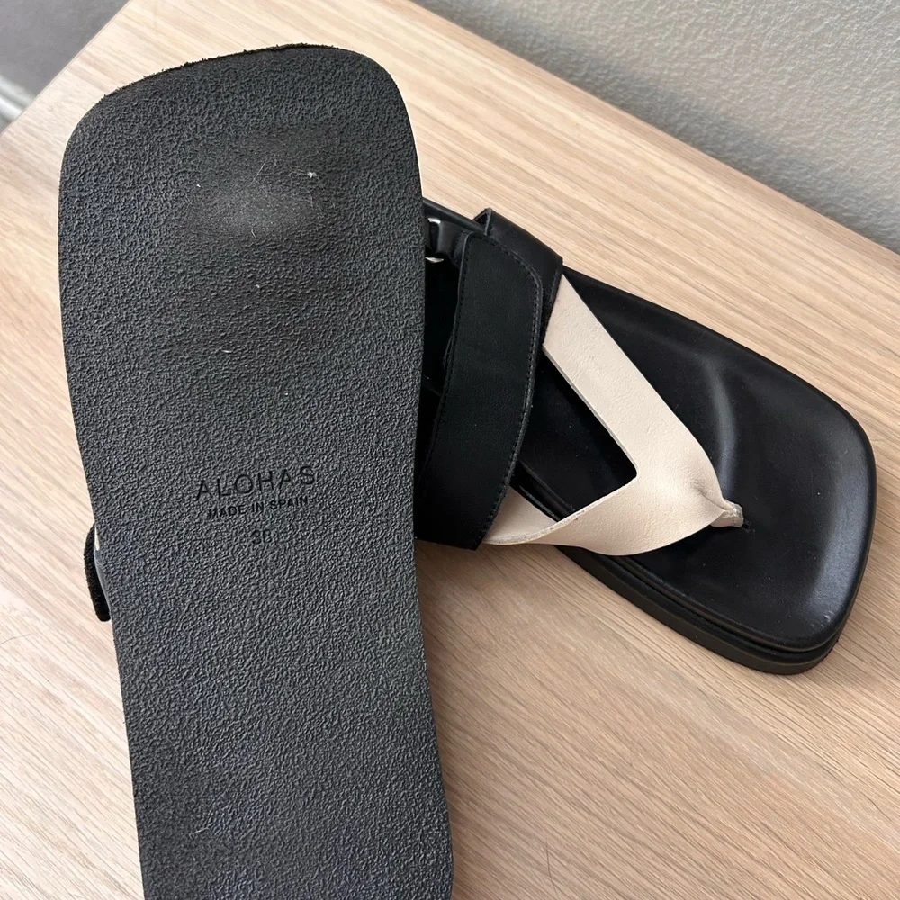 Alohas Thong Sandals